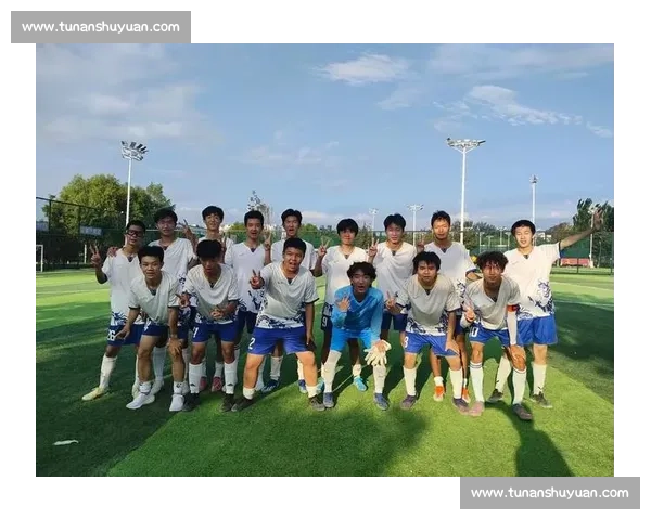 百队杯球场：热血与成长的十年印记